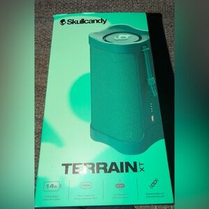 Skullcandy Terrain XT Bluetooth speaker